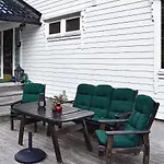 펜션 10 Person In Folkestad (More og Romsdal)